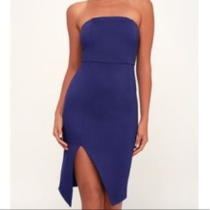 Lulu’s midi dress with slit